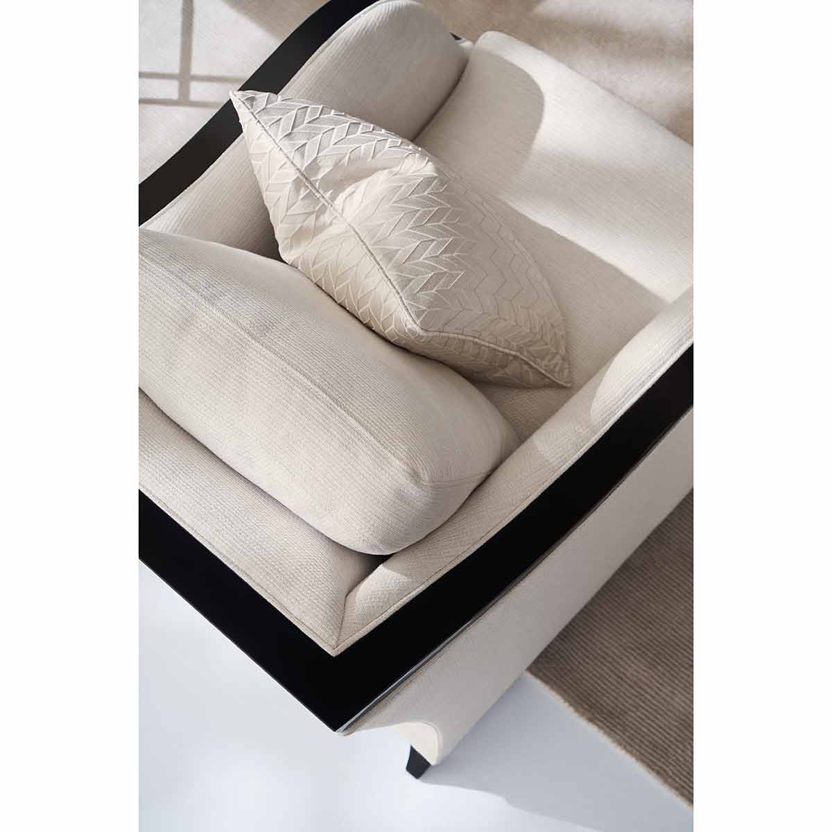 Pitch Perfect Chair - Image 4