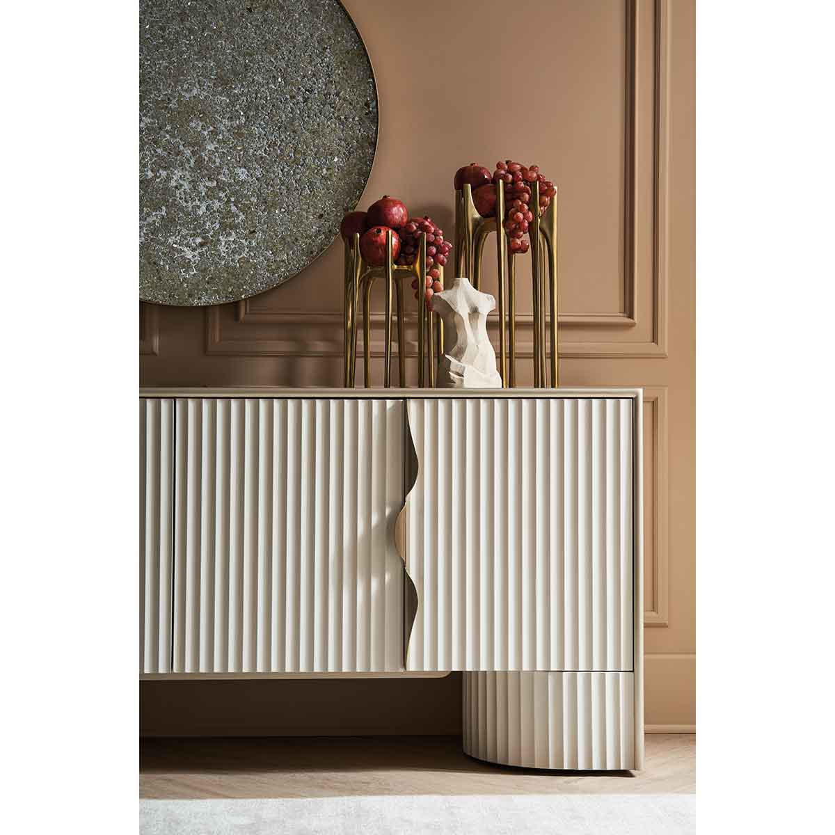 Corinthian - Image 2