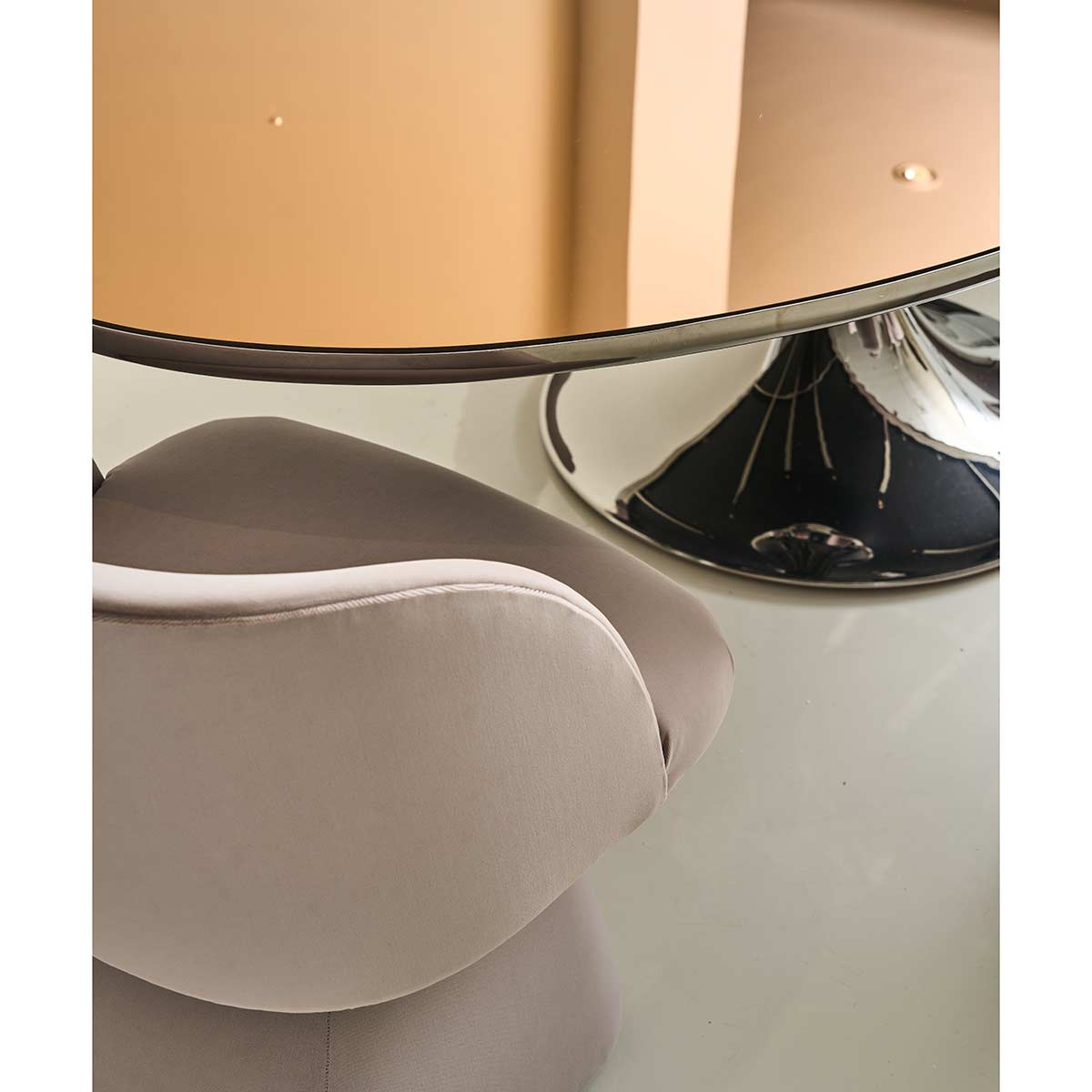 Semper Oval Dining Table | Caracole Classic Collection | Elegant Contemporary Luxury Exclusive Designer Furniture