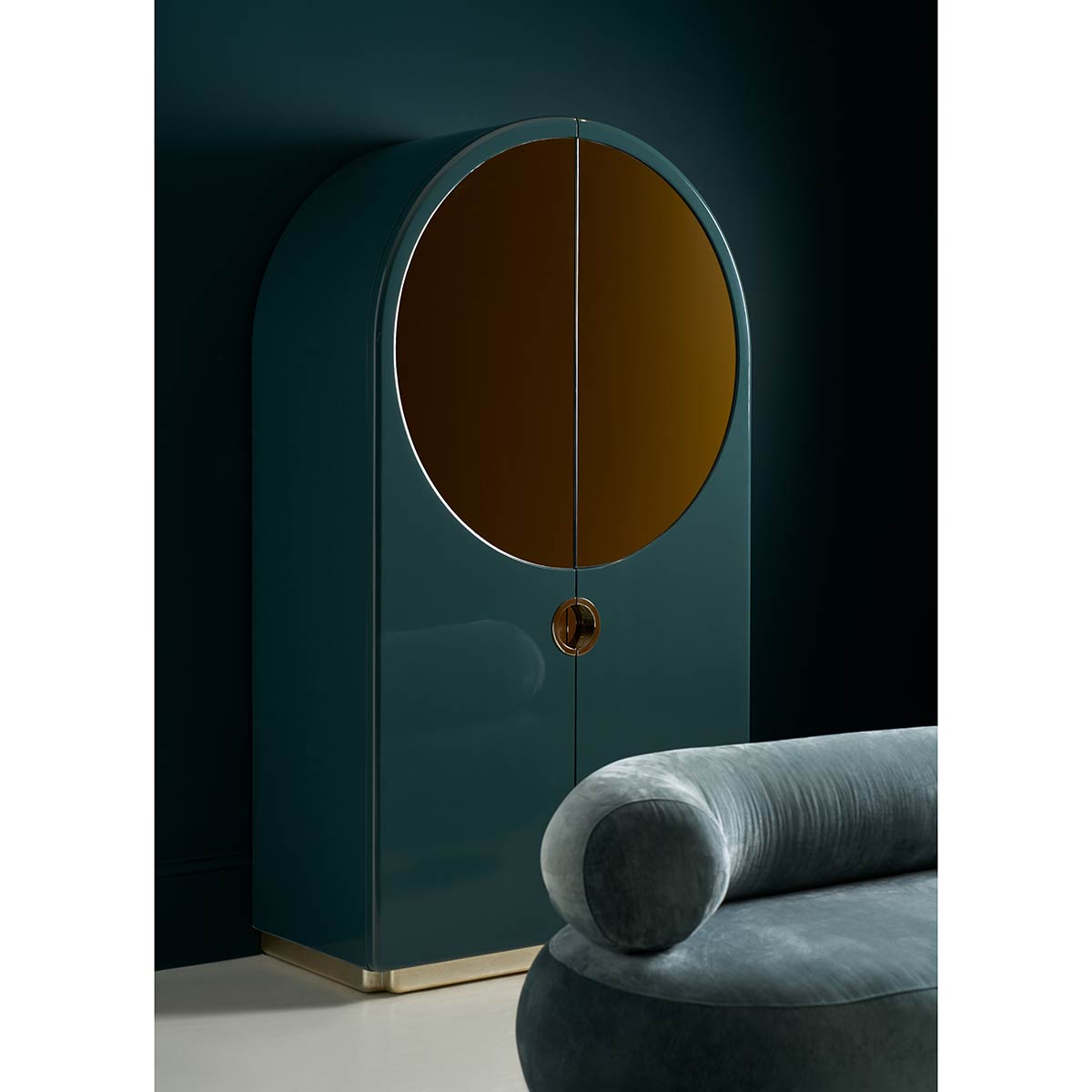 Gelee Armoire – Apatite | Caracole Classic Collection | Elegant Contemporary Luxury Exclusive Designer Furniture