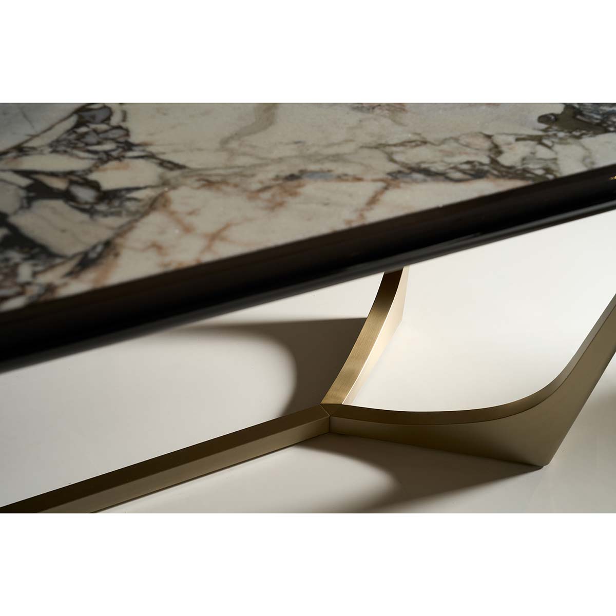 Vena Dining Table | Caracole Classic Collection | Elegant Contemporary Luxury Exclusive Designer Furniture