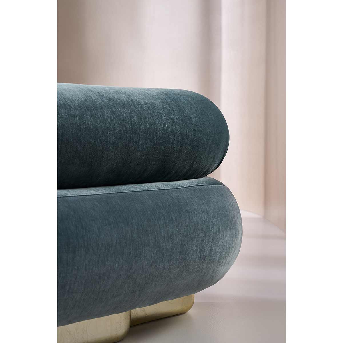 Lagoon Sofa | Caracole Classic Collection | Elegant Contemporary Luxury Exclusive Designer Furniture