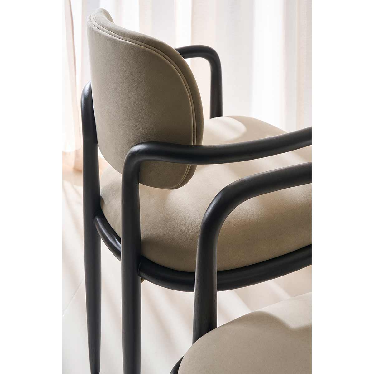 Madera Dining Armchair | Caracole Fall 2025 | Elegant Contemporary Luxury Exclusive Designer Furniture