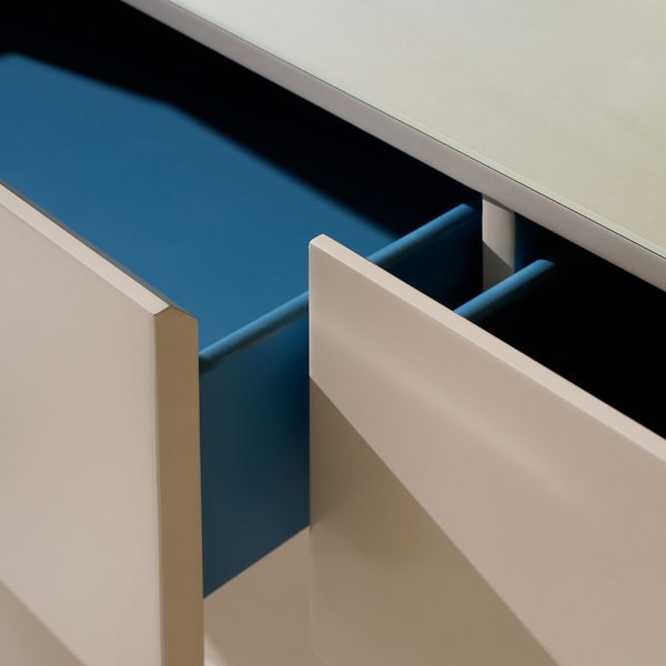 CLA-426-013_Detail3 966 x 966